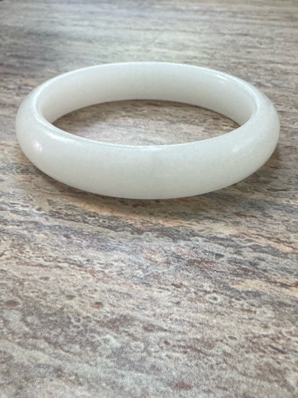NWOT Tuckernuck White Jade Bracelet